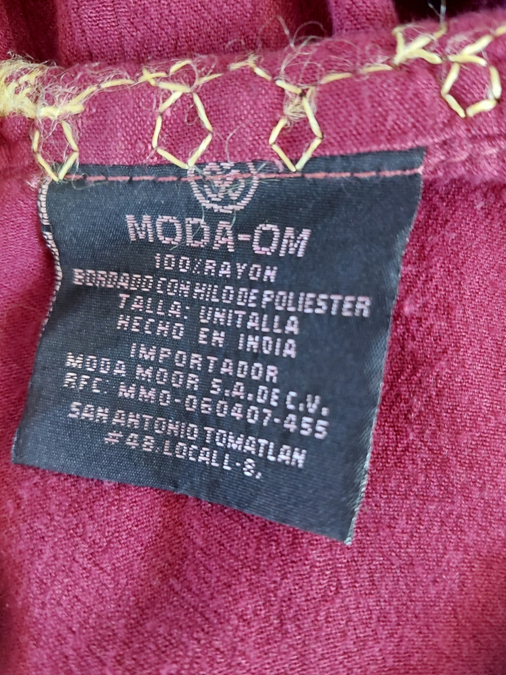 Moda Burgundy Tunic with Cream Tie-Dye and Embroidered Motifs - Picture 4 of 4